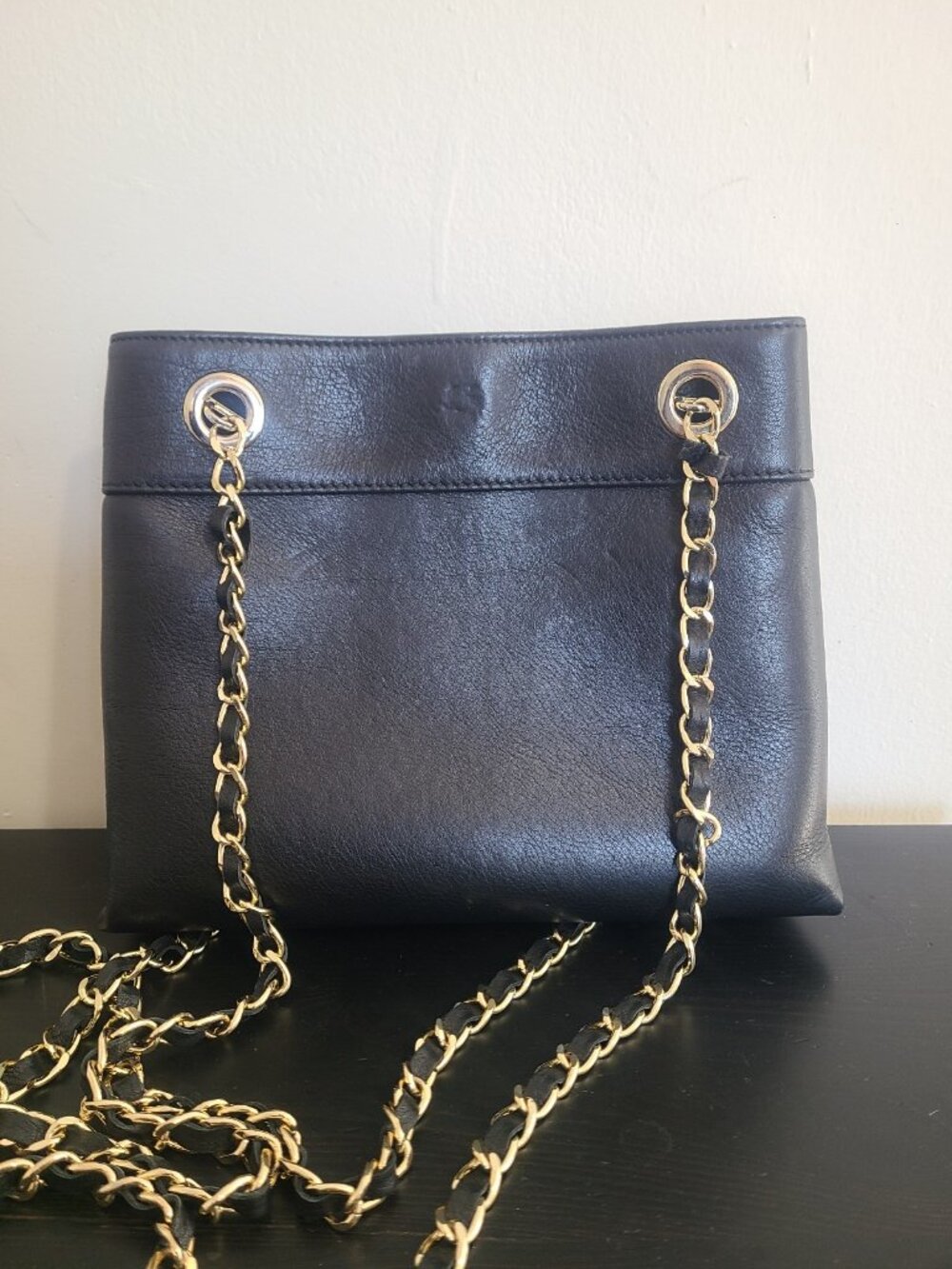 Mario Valentino Rita Quilted Leather Shoulder Bag Black - Picture 2 of 9